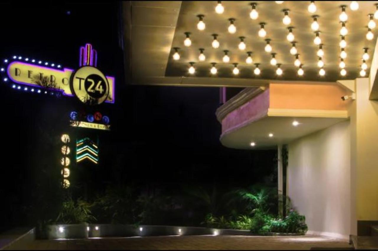 Hotel T24 Retro Bombaj Zewnętrze zdjęcie