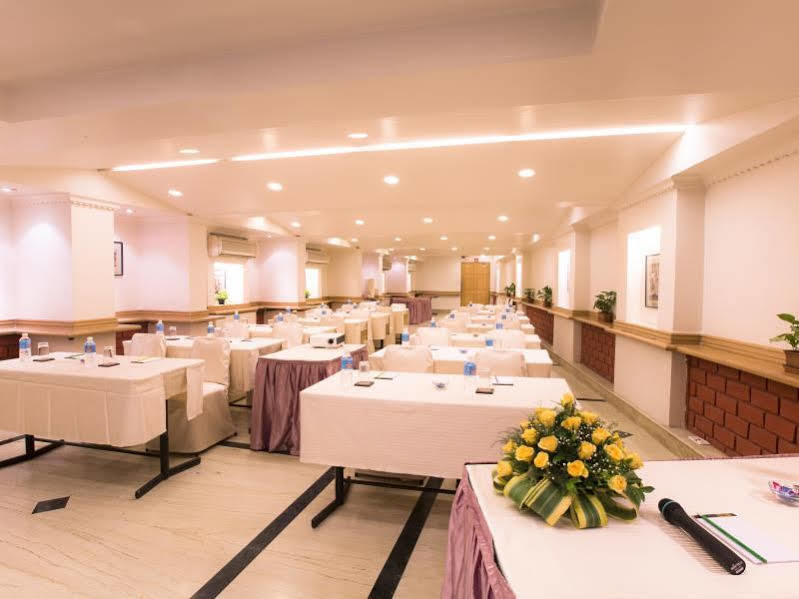 Hotel T24 Retro Bombaj Zewnętrze zdjęcie